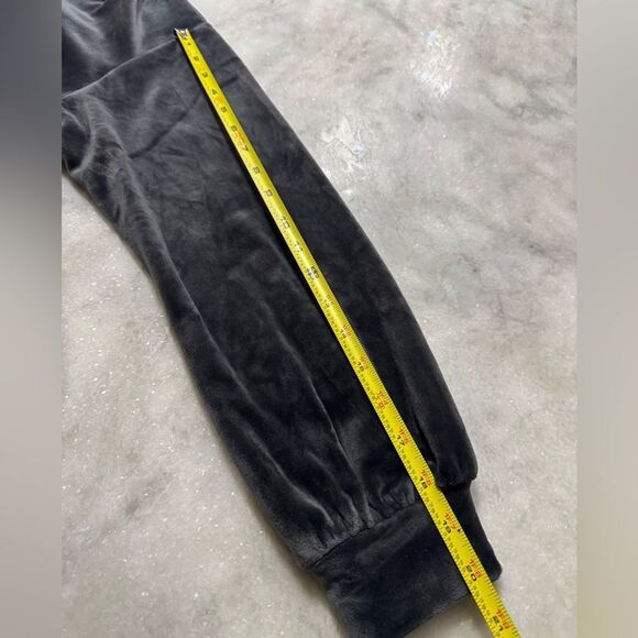 UGG Shanara Velvet Fleece Sweatshirt. Size Small - Picture 11 of 14